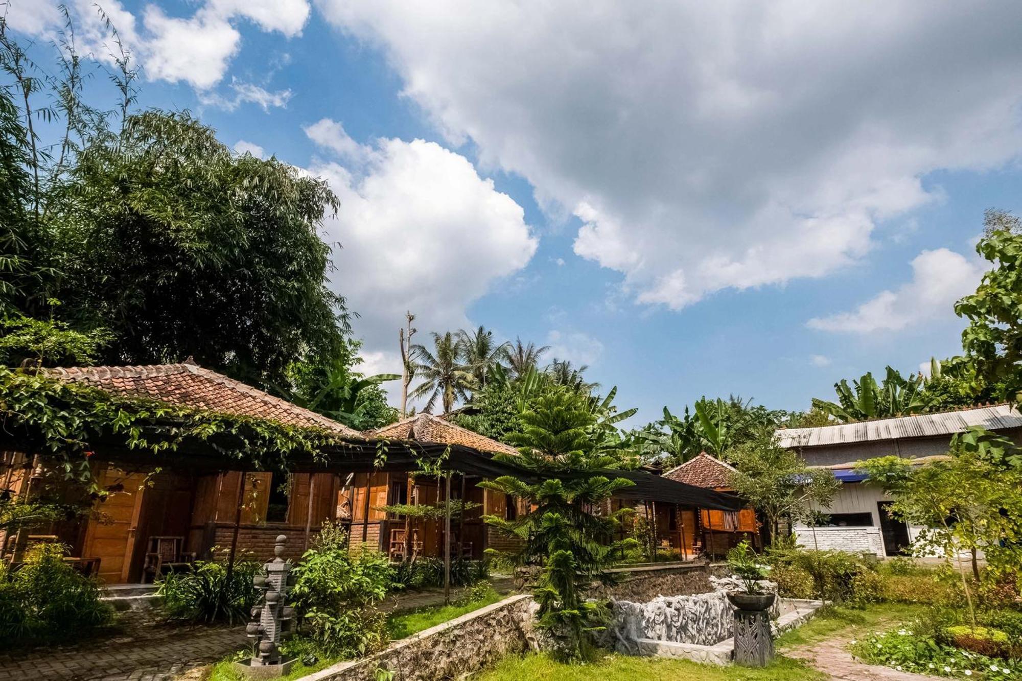 Oyo 3562 Pondok Inspirasi Minggir Klangkapang Exterior photo